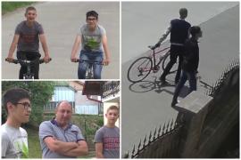 Cine sunt băieţii din Suceava care au pedalat 15 km să returneze un portofel plin cu bani, găsit pe jos. "Aşa am învăţat acasă"