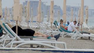 Distracţie la preţ redus, pe litoral. Turiştii care au ales să petreacă la mare au avut parte de cele mai mici preţuri din an