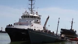 Prima navă cargo, încărcată cu metal, a plecat din portul Mariupol cu destinaţia Rusia. Ucraina acuză că e un jaf