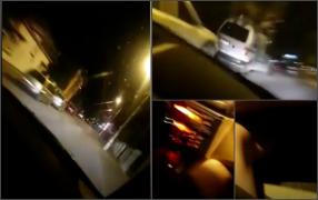 "Bă, ai grijă! Dă-i înainte și nu te mai uita în spate". Un șofer din Bacău, live pe Facebook în timp ce lovește trei mașini parcate