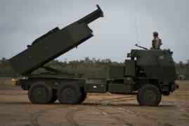 SUA trimit rachete HIMARS în Ucraina. Doar 5 țări din lume, între care și România, mai au în dotare aceste arme. Noul ajutor militar este de 700 mil. $