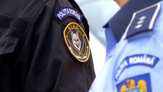 Statul vrea să angajeze 5.000 de poliţişti. Care sunt cele 5 criterii cerute