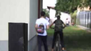 Elev de 14 ani din Argeş, la un pas de moarte: "Am fost înjunghiat de Găboi în picior. Nu cred că mai jucăm fotbal o perioadă"