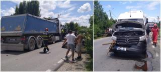 Accident cu 16 persoane implicate, pe un drum din Dâmbovița. Un TIR a izbit un microbuz, apoi o căruță, la intrarea în Butimanu