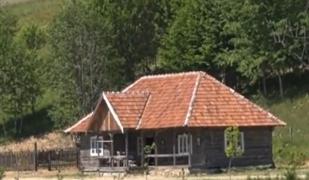 Comuna din România în care localnicii trebuie să respecte reguli stricte dacă vor să construiască o casă