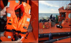 O plută de salvare cu însemne militare, găsită pe mare, în apropierea Portului Constanţa