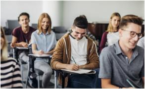 Ce vor învăţa elevii la educaţie sexuală. Parlamentarii au adoptat legea ca pe stadion: "Noi în Uniune am intrat cu faţa, nu cu spatele"