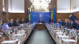 Amânarea ratelor bancare pentru cel mult 9 luni, decisă azi în Guvern. Două condiţii pentru ca românii să beneficieze de măsură