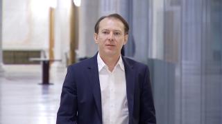 Florin Cîţu și-a depus mandatul de la şefia Senatului. Alina Gorghiu preia interimar funcţia