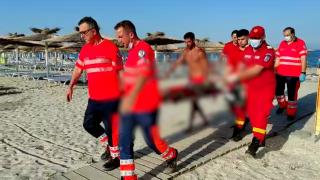 Un tânăr din Tulcea, la un pas de moarte după ce a salvat un copil de la înec. Nu a mai avut putere să înoate