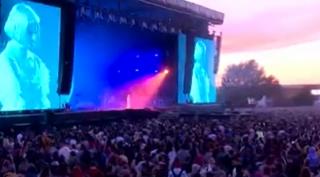 Electric Castle, la linia de finish. Mii de tineri au dansat până la epuizare în ultima noapte de distracţie