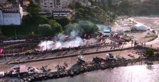 Demonstraţii spectaculoase oferite de 10 piloţi din Campionatul Naţional de Drift. Piloţii spun că astfel de manevre nu-şi au locul pe străzi