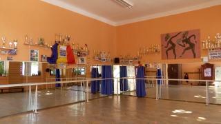 Schimbarea din educaţie care i-ar putea priva pe copii de şansa la performanţă. Unii profesori lansează acuzaţii dure