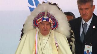 "Am așteptat 50 de ani aceste scuze". Cum l-au primit indigenii pe Papa Francisc. A implorat iertare pentru abuzurile comise de preoţi catolici asupra copiilor, în Canada