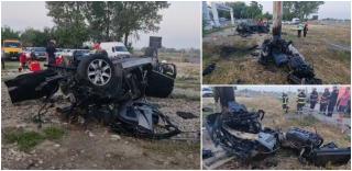 "A rupt și gardu', tot, i-a sărit motorul!". Șofer mort la intrare în Constanța, după ce a zburat cu BMW-ul peste sensul giratoriu