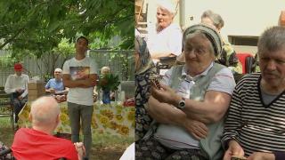 Remus a crescut de la 10 ani într-o casă de copii, iar acum face acte caritabile: a cumpărat îngheţată pentru toţi bătrânii dintr-un azil din Cluj