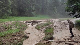 Canionul Şapte Scări a fost închis temporar. Dezastrul lăsat în urmă de viituri