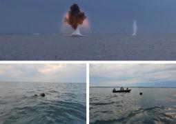 "Am ieşit la pescuit guvizi şi era să pescuim o mină". Operaţiune spectaculoasă de detonare a unei mine marine ce plutea în derivă, la Eforie