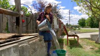"Să pândească și să-i prindă". Un primar din Gorj le plătește din buzunar facturile celor care își pârăsc vecinii că fură apă