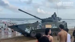 Furie în China. Armata a trimis amfibii şi blindate pe plajele din apropiere de Taiwan. Rusia acuză SUA  că ”destabilizează lumea” 