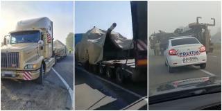 Tancuri camuflate, blocate timp de două ore la intersecția a două drumuri naționale. Transportul a ajuns în Ucraina prin vama Halmeu