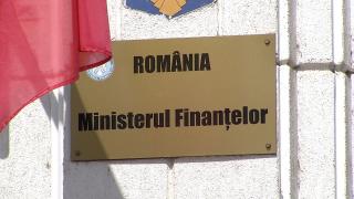 Statul face angajări în plin avânt de creşteri de taxe şi impozite: aproape 20.000 de noi bugetari, de 4 ori mai mult decât anul trecut