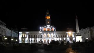 Primăria Arad, soluții pentru scăderea facturilor: reducerea iluminatului și proiect european de 2 milioane de euro pentru panouri solare