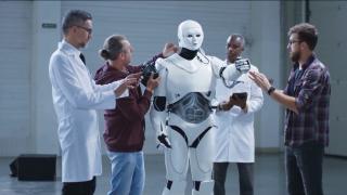 Un partid condus de Inteligenţa Artificială vrea să participe a alegerile parlamentare din Danemarca. Ce obiective urmăresc roboţii