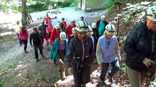 O "minune a naturii" deapănă poveşti uimitoare turiştilor, în Munţii Banatului. 10 lei, taxă de intrare