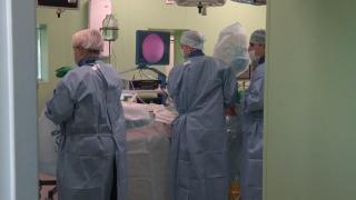 Virusul care poate provoca paralizie aduce panica în Regat: Copiii sub zece ani, vaccinuri de rapel împotriva poliomielitei