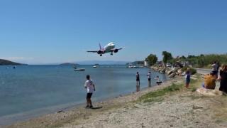 Aterizare de infarct în Skiathos: "Mi-a părut rău că n-am fost şi eu acolo"