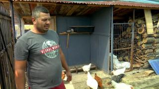 Cătălin şi-a luat familia şi s-a mutat din Târgu Jiu la ţară şi nu e singurul. Din acest motiv, preţurile terenurilor au crescut şi de 10 ori