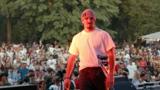 Summer Well 2022 a început în forţă. Peste 80.000 de oameni vor petrece 3 zile de poveste pe Domeniul Ştirbey Buftea