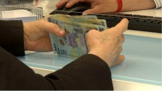 Credit în România vs credit în Italia. De ce plăteşte un român o rată aproape dublă