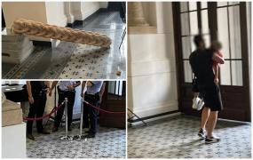 Copil rănit de o coloană prăbuşită, într-un hol renovat al Primăriei Capitalei. Cum a fost posibil incidentul, chiar sub ochii tatălui
