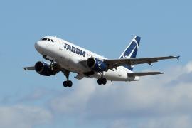 Începe greva angajaţilor TAROM. Timp de două ore pe zi, niciun avion al companiei nu va decola