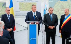 Primarul din Vatra Dornei, declarație pentru Ciucă: "Mi-e foarte greu să mă concentrez. Soarele de afară a venit cu domnul prim-ministru"