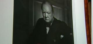 Portret original, furat dintr-un hotel de lux și înlocuit cu o copie. Opera de artă aparținea fostului premier britanic, Winston Churchill