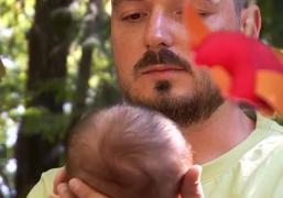 La doar patru luni, Vladimir se luptă pentru viaţă, după ce a fost diagnosticat cu o boală extrem de rară. Corpul său nu poate prelucra proteina din lapte