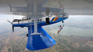 BIAS 2022. Au început pregătirile pentru cel mai mare show aviatic din România. Desfăşurare de forţe la Bucureşti: 100 de avione şi 150 de piloţi şi paraşutişti