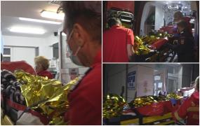 Un copil de 10 ani a luat foc chiar sub ochii mamei sale, după ce a aruncat o sticlă de benzină în sobă, în Vaslui. "Flacăra i-a ieşit în faţă"