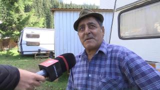 "Comoara" pădurilor româneşti, vândută peste hotare cu 6,5 euro/kg. Secretul dezvăluit de nea Gheorghiţă, după 30 de ani de muncă