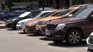 Românii, mari amatori de maşini abia scoase din fabrică: Numarul automobilelor noi înmatriculate a crescut cu 5,2%