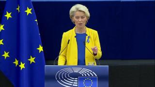 Măsuri ferme anunțate de UE pentru iarnă: Reducerea consumului, plafonarea profiturilor companiilor care produc electricitate la cost redus