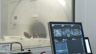 Bolnavii ar putea scăpa în curând de cozile din cabinetele medicale. Temerea doctorilor privind telemedicina: "Se poate ajunge foarte repede la malpraxis"