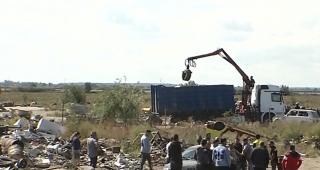 Controale cu mascaţi la Săruleşti, unul dintre punctele fierbinţi pe harta deşeurilor ilegale. Garda de Mediu spune că soluţia e schimbarea legii