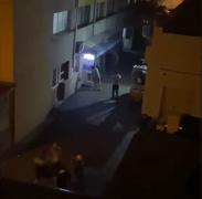 Doi slătineni, bătuți cu bestialitate în mijlocul străzii. Atacatorul i-a luat la pumni, după ce au refuzat să-i dea bani