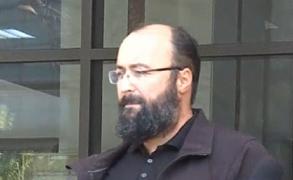 Preotul Visarion Alexa, acuzat de agresiune sexuală, rămâne sub control judiciar. Magistraţii au respins cererea de arestare preventivă