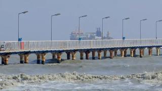 Povestea pasarelei din Mamaia: Cum s-a pierdut o investiție de 1.5 milioane de euro în apa mării