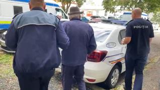 Un bătrân de 72 de ani, reținut pentru viol în Dolj. Bărbatul ar fi ademenit în casa lui două fetițe de 5 ani, verișoare